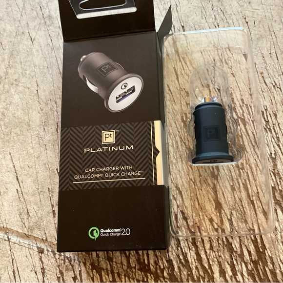 Car charger - Picture 8 of 8